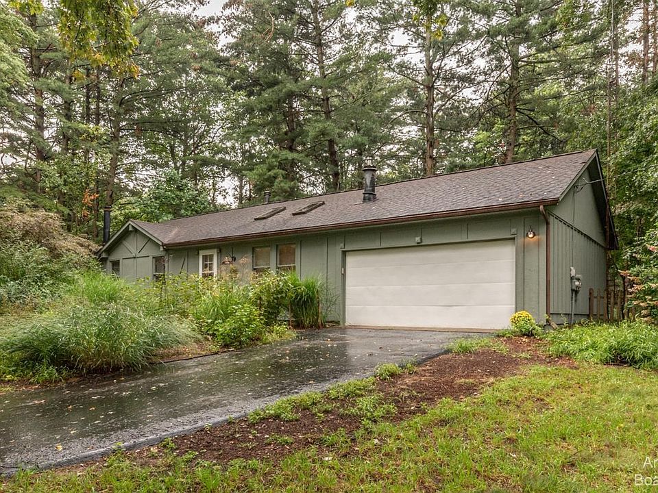 13238 Noah Ct, Gregory, MI 48137 Zillow