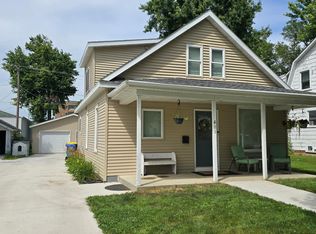 411 W Main St, Pipestone, MN 56164