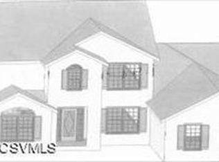 220 Sunnyside Dr, Lewisburg, PA 17837