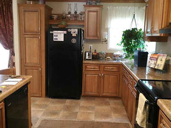 5th image of 12825 NW 171st Pl