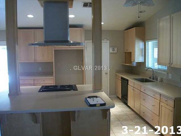 3rd image of 6625 Casa Linda Dr
