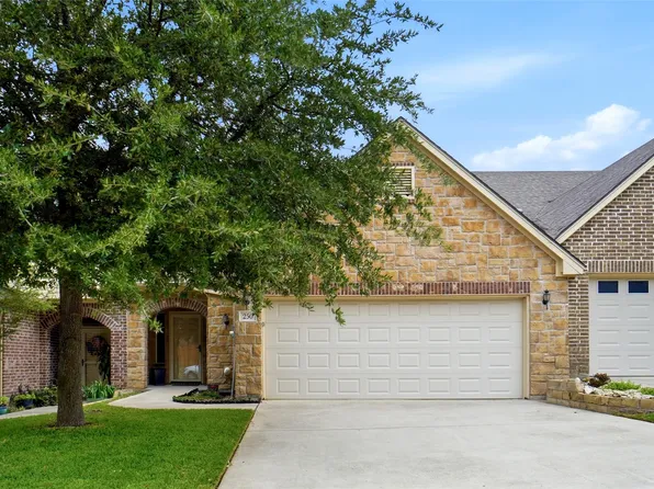 250 Greathouse Vlg, Decatur, TX 76234