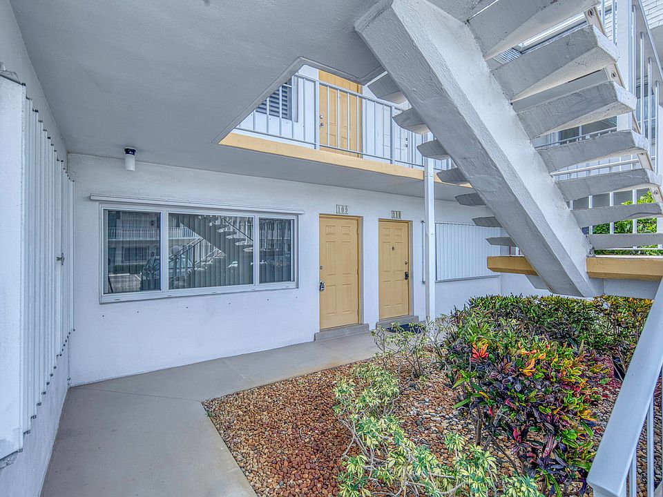 1st image of 3240 LAKE OSBORNE Drive #109