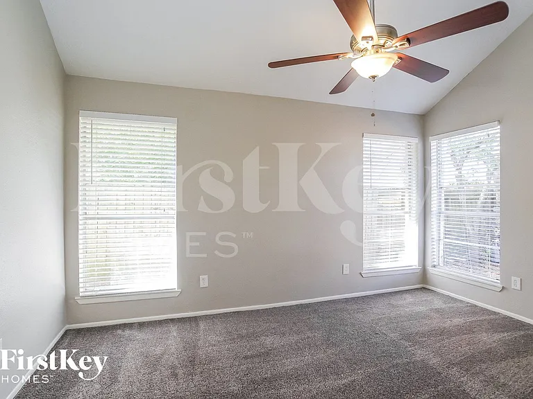 4831 Tealgate Dr — Photo 9