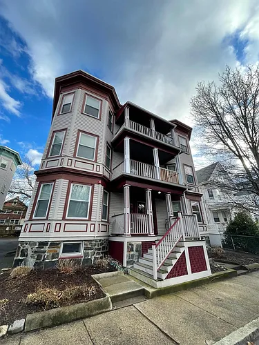 14 Garrison Ave Photo 1