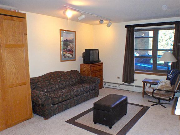 5th image of 100 S Park Ave #101W