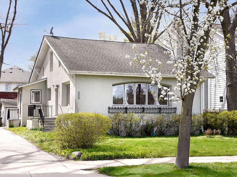 1st image of 166 Woodland Ave