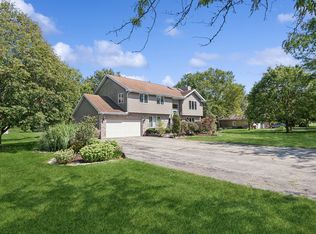 1540 Bellechase Dr, New Lenox, IL 60451