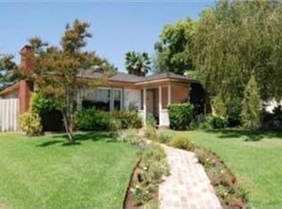 1469 N Roosevelt Ave, Pasadena, CA 91104
