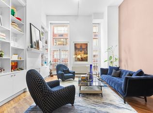 121 W 20th St APT 2D, New York, NY 10011