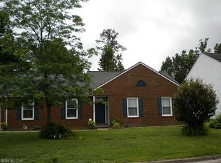 2764 Derry Dr, Chesapeake, VA 23323