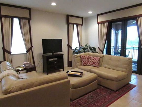 3rd image of 2725 Kinsington Cir #4-3