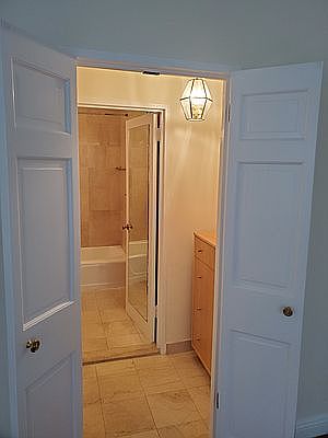3rd image of 60 W 57th St APT 15G
