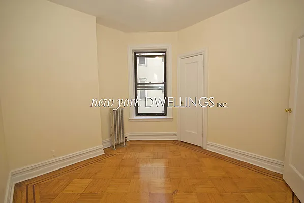 Rented by New York Dwellings LLC | media 44