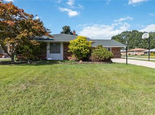 11914 Tucson Dr, Parma, OH 44130