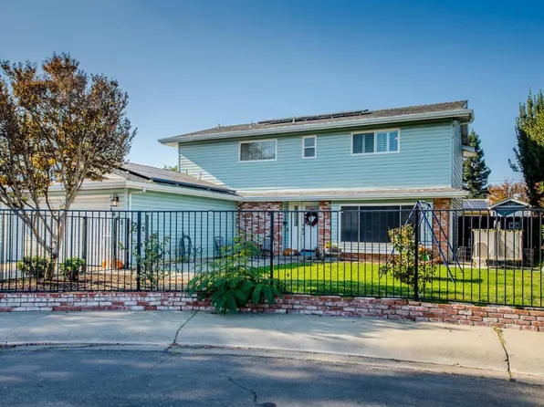 1622 Carnelian Ct, Woodland, CA 95695