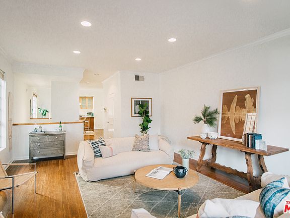 3rd image of 1431 Camden Ave APT 203