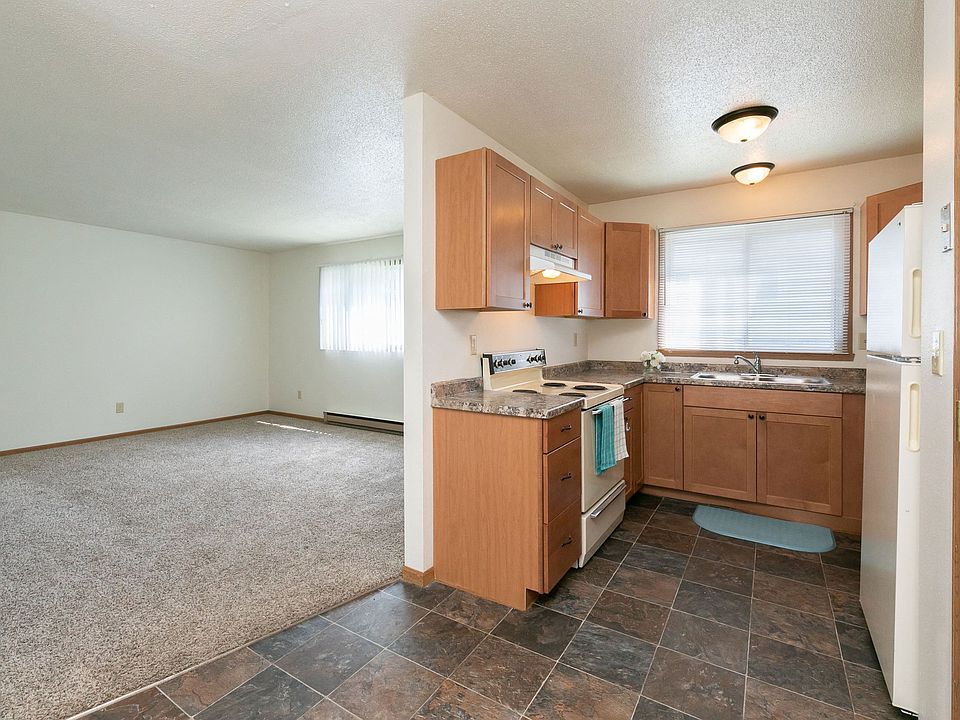 Fargo, ND White Ridge Apartments | Kitchen