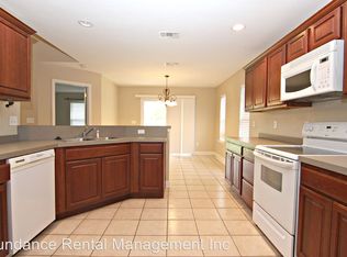 2247 Paloma St, Navarre, FL 32566