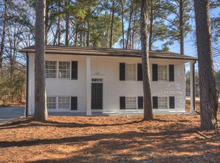 6140 Hillandale Dr, Atlanta, GA 30349