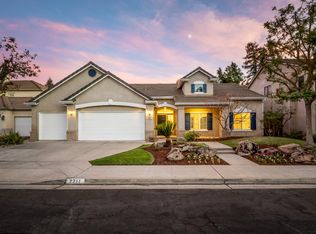 2711 E Shea Dr, Fresno, CA 93720