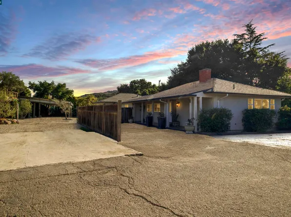 2530 May Rd, El Sobrante, CA 94803