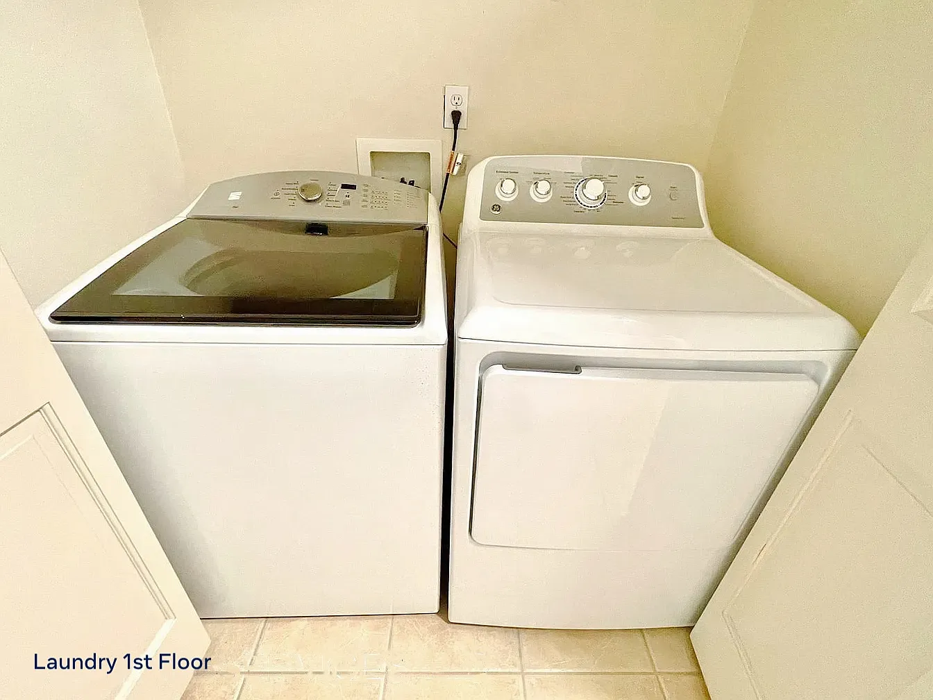 3 bed, 2.5 bath, 1540 sqft, $4,000 — Photo 3