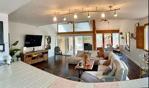 7389 SW 115th Ct Photo 1