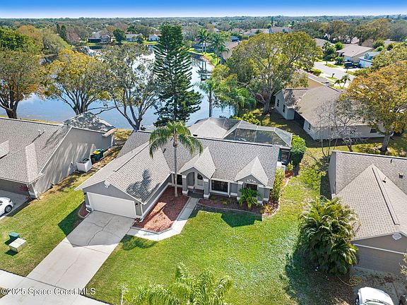 4th image of 1345 Ambra Dr