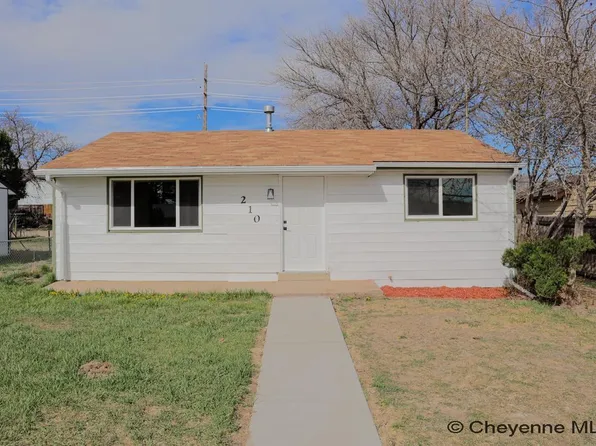 210 Stinson Ave, Cheyenne, WY 82007