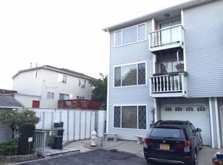 55 Simmons Loop, Staten Island, NY 10314