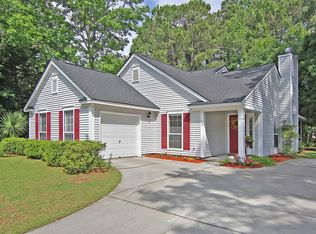 574 Pritchards Point Dr, Mount Pleasant, SC 29464