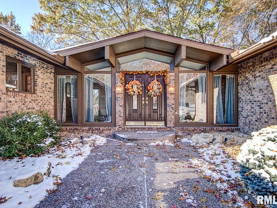 1st image of 5205 37th Avenue Ct