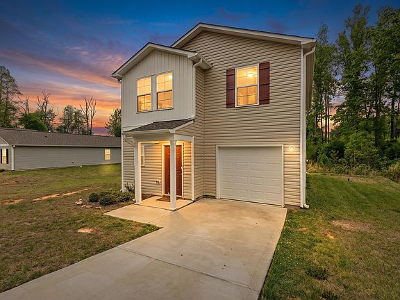 2nd image of 128 Bywood Dr