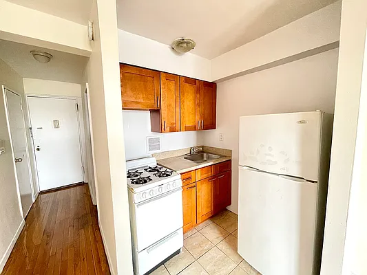 Rented by Keller Williams Legendary | media 4