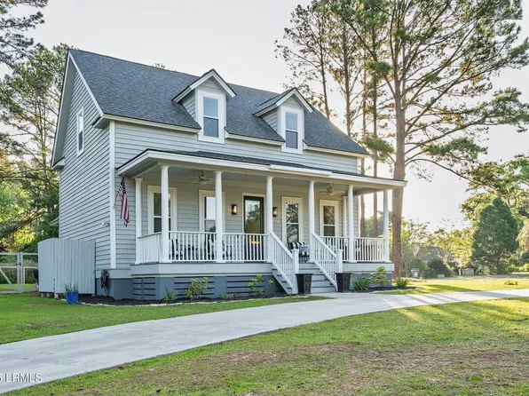 277 Pleasant Point Dr, Beaufort, SC 29907