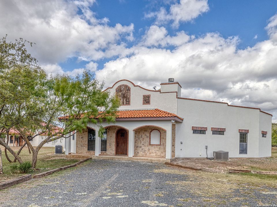 1st image of 595 Tierra Linda Drive
