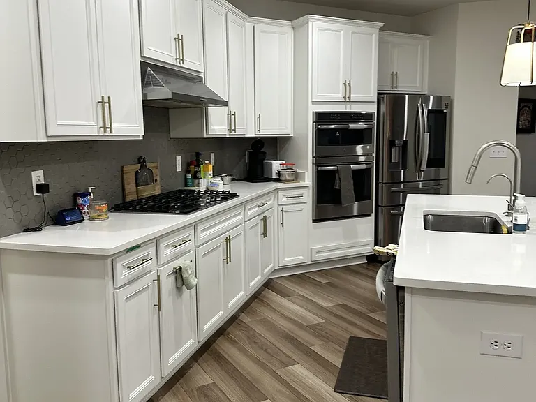 Fully upgraded kitchen