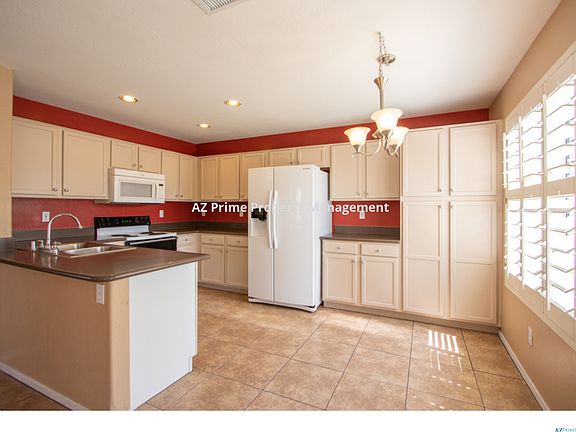 3rd image of 2684 N 131st Dr