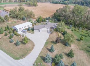 N4976 Puls Rd, Shiocton, WI 54170