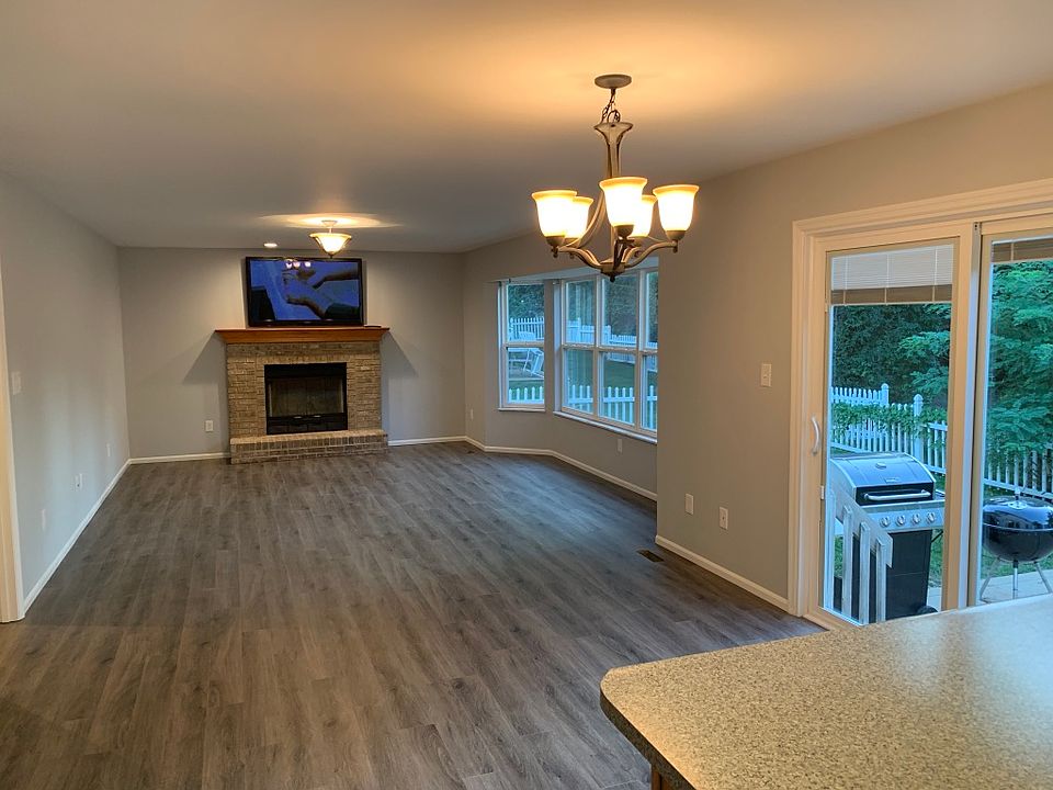 1st image of 10901 Cedarberry Pl