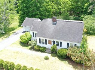 76 Fairview Ave, Augusta, ME 04330