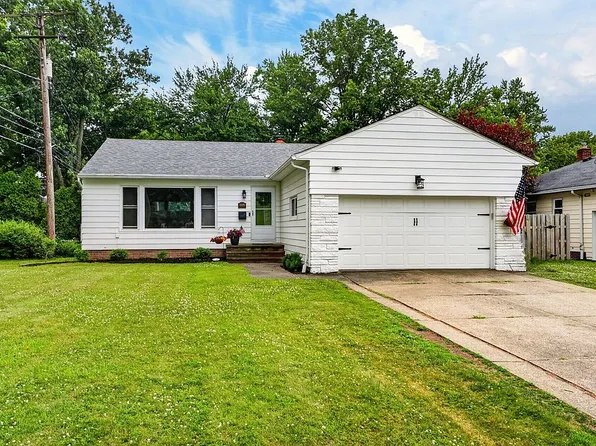 5536 Sheldon Rd, Lyndhurst, OH 44124