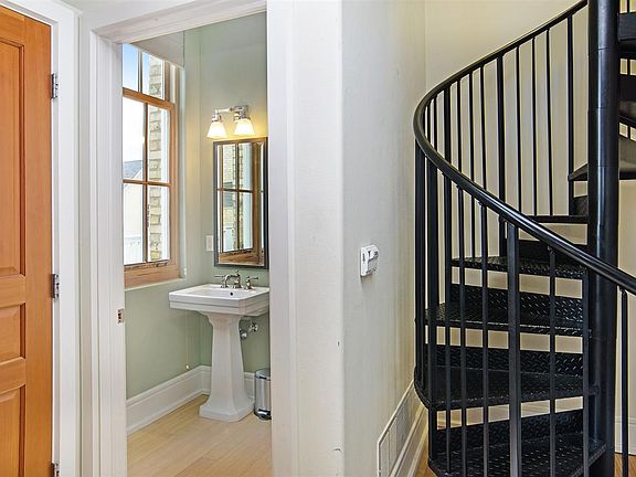 5th image of 800 Cottage View Dr #317