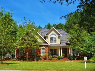 606 Fairway Lakes Rd, Greenwood, SC 29649