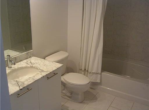3rd image of 951 Brickell Ave APT 3708