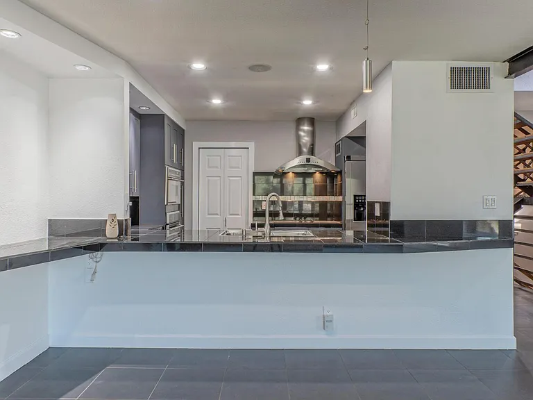 7931 E San Miguel Ave #8 — Photo 14