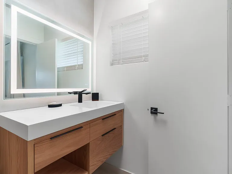 273 Tropic Dr — Photo 52