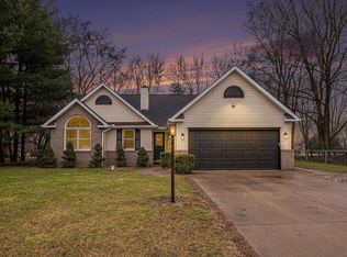 18410 Debra Dr, Goshen, IN 46528