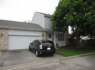 713 Pinetree Ct, Romeoville, IL 60446